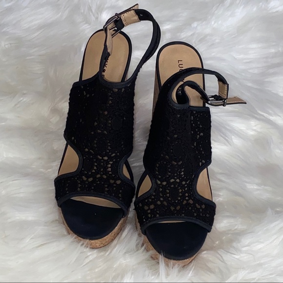 Lucky Brand Black Wedge Sandals with Lace Detail - Picture 4 of 10
